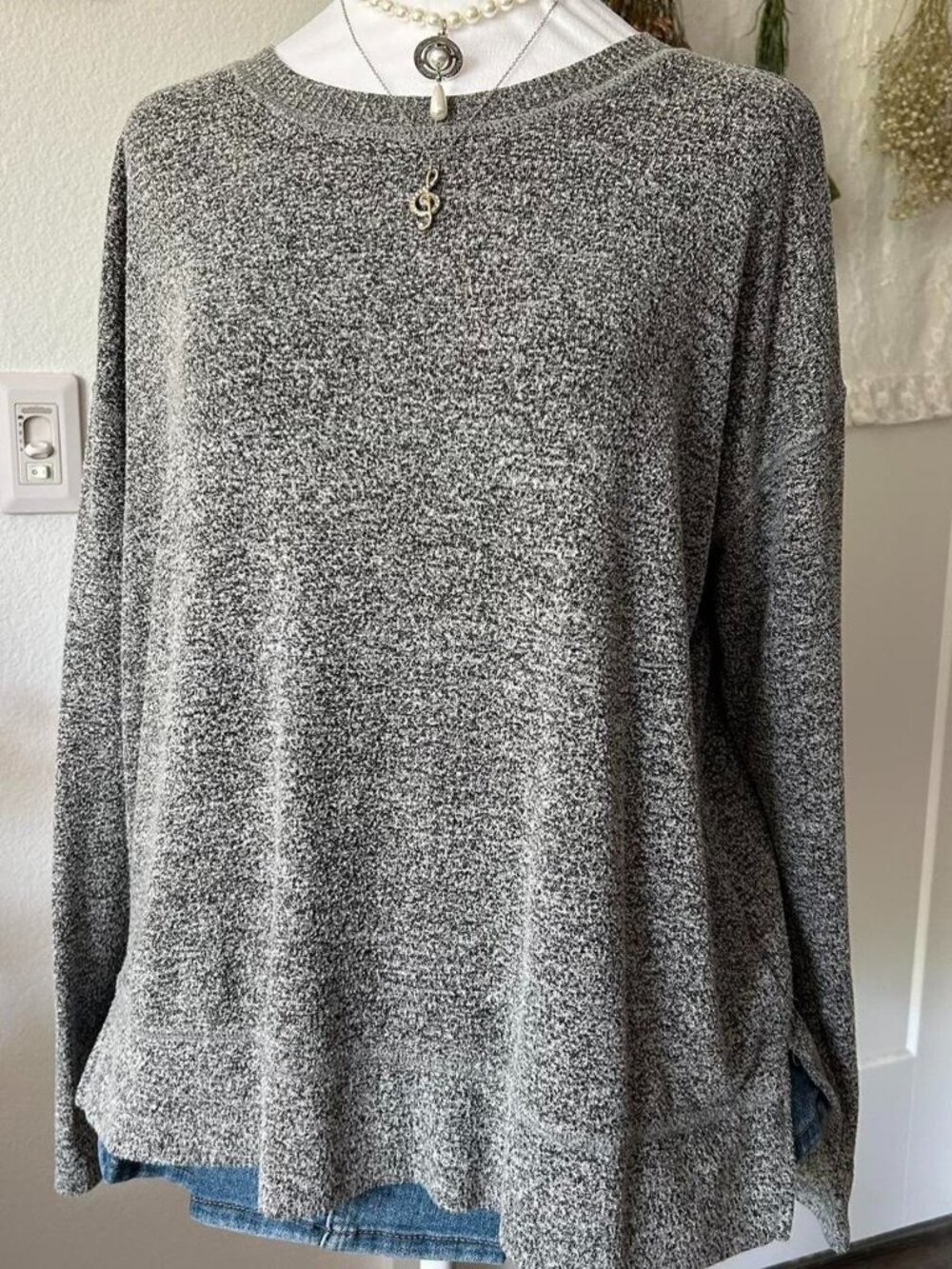 Heather Gray Long Sleeve Sweater